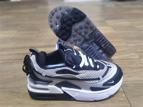 NIKE AIR MAX FURY OSA NRG-W-001