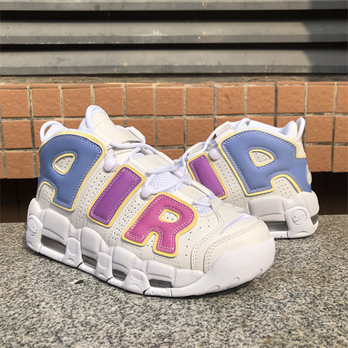 NIKE AIR MORE UPTEMPO-W-0057