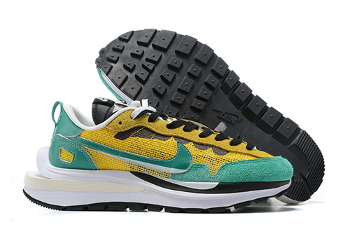 NIKE LDWAFFLE SACAI-W-017