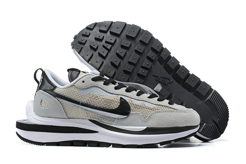 NIKE LDWAFFLE SACAI-M-020