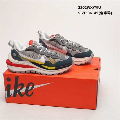 NIKE LDWAFFLE SACAI-M-034