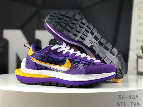 NIKE LDWAFFLE SACAI-W-0101