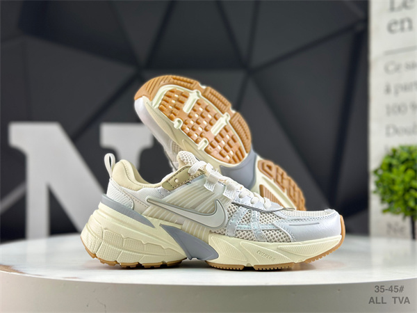 Nike V2K Runtekk-W-0009