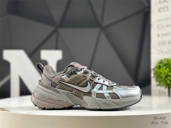 Nike V2K Runtekk-W-0023