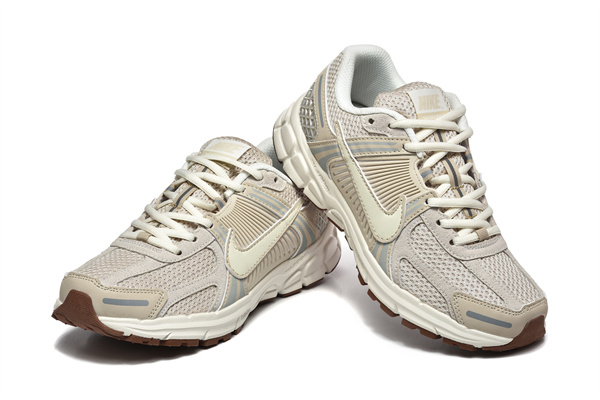 Nike ZOOM VOMERO 5-M-0006
