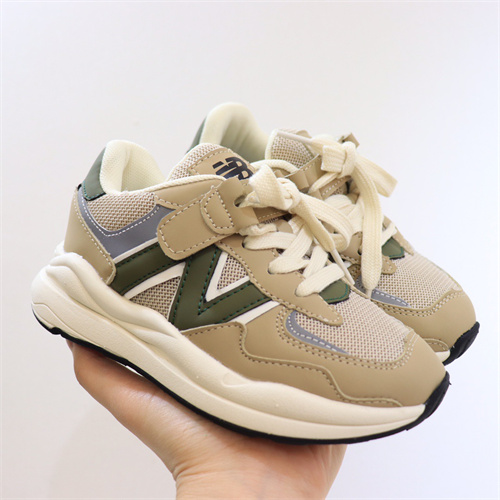 New Balance Shoes(Kids)-133