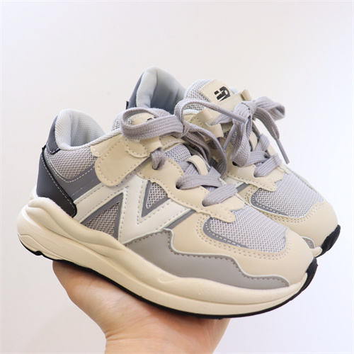 New Balance Shoes(Kids)-134
