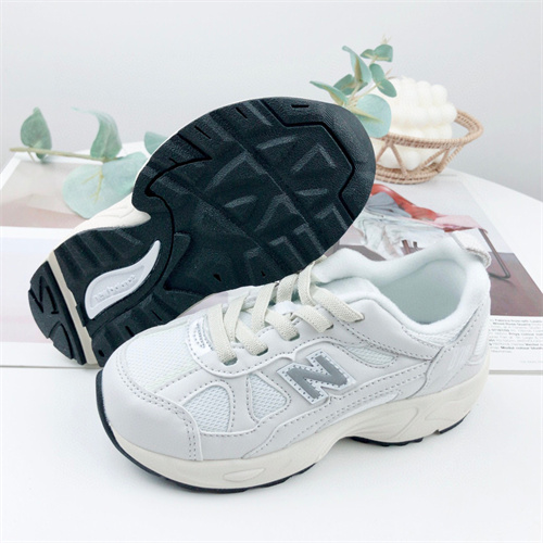 New Balance Shoes(Kids)-042