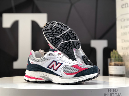 New Balance Shoes-W-262