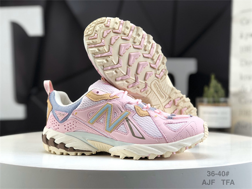 New Balance Shoes-W-0557