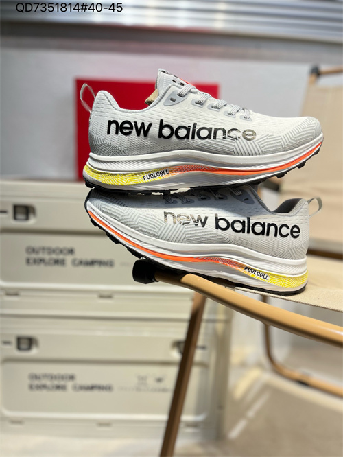 New Balance Shoes-M-1002