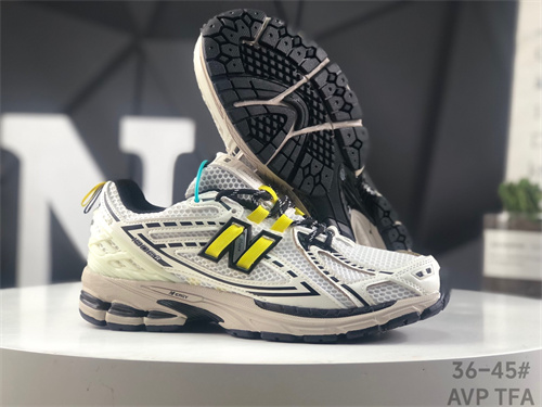New Balance Shoes-M-1222