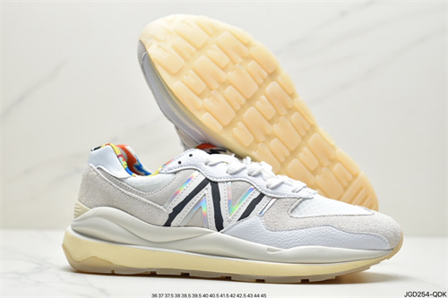 New Balance Shoes-W-154