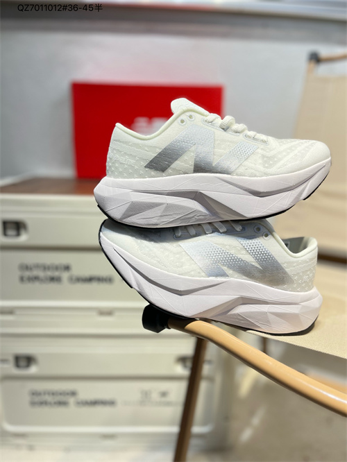 New Balance Shoes-W-1395