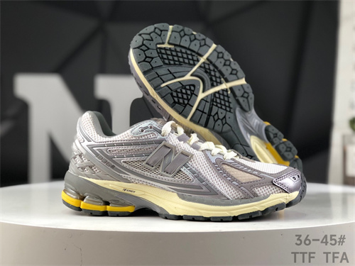 New Balance Shoes-W-1445