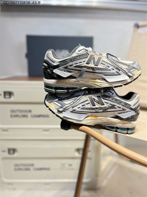 New Balance Shoes-W-1490