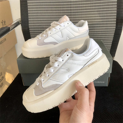 New Balance Shoes-M-175