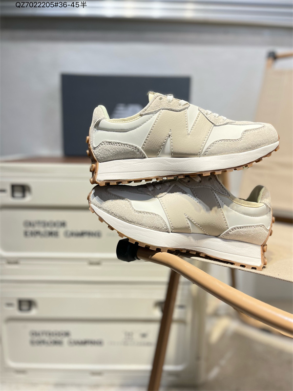 New Balance Shoes-W-1827