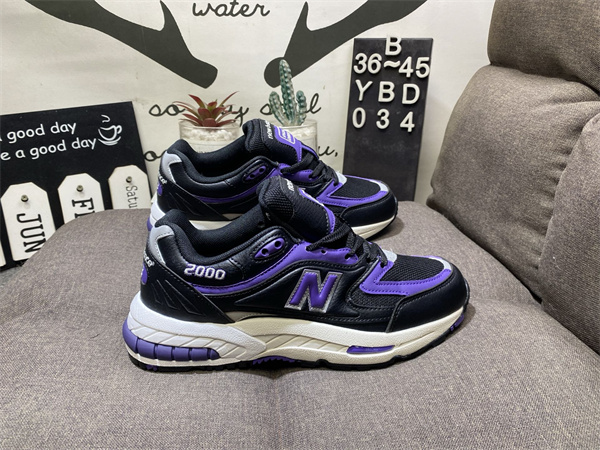 New Balance Shoes-M-2005