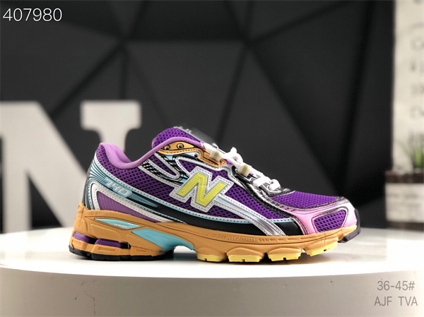 New Balance Shoes-M-2104