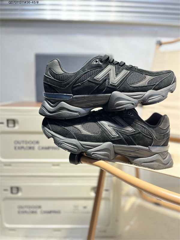 New Balance Shoes-W-2105