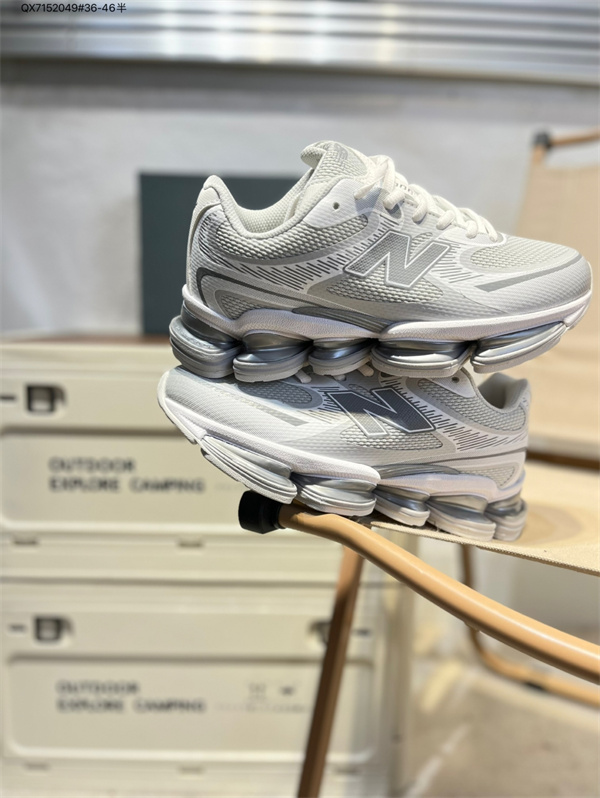 New Balance NB 2000-0014