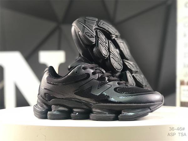 New Balance NB 2000-0019