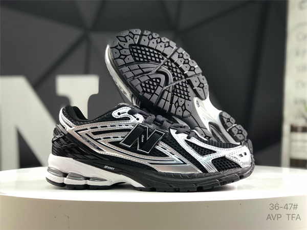 New Balance Shoes-M-2165