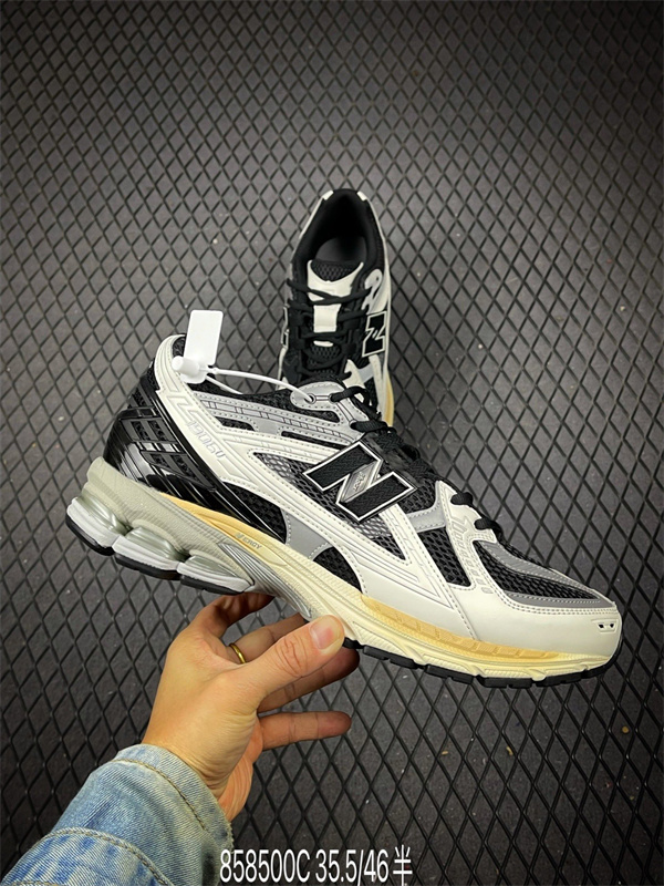 New Balance Shoes-W-2185