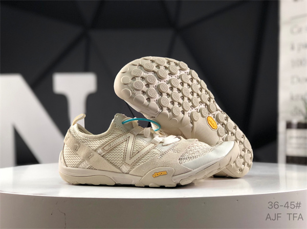 New Balance Shoes-W-2218