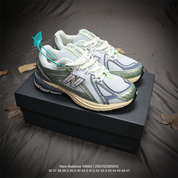 New Balance Shoes-W-2256