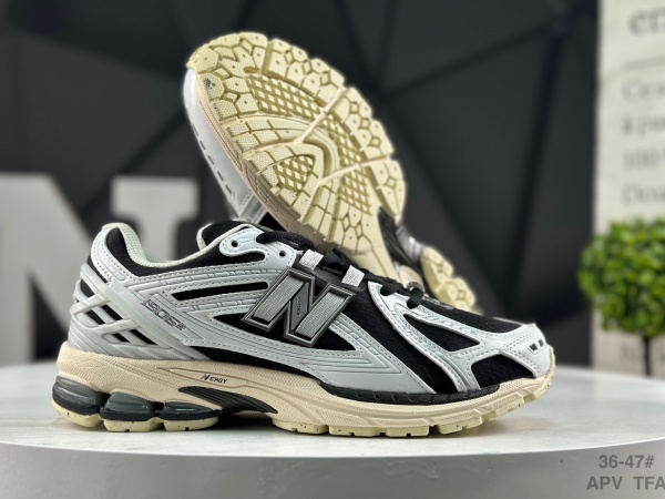 New Balance Shoes-M-2446