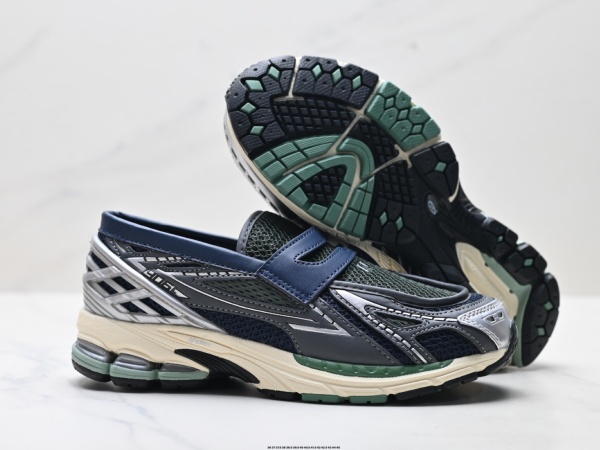 New Balance Shoes-W-2494