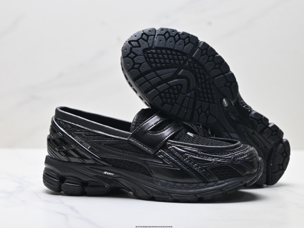 New Balance Shoes-M-2485