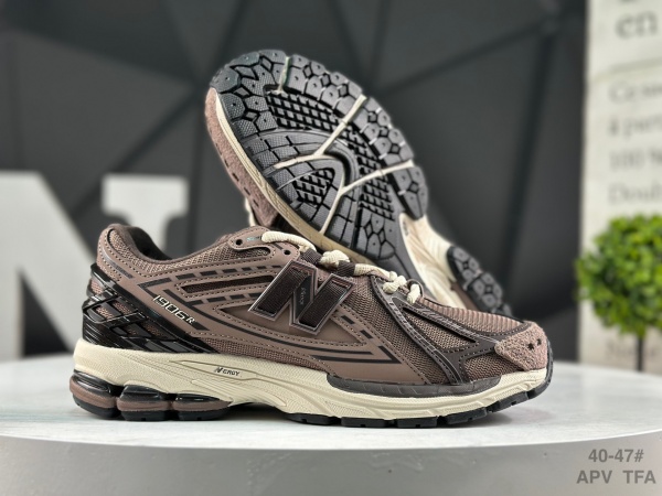 New Balance Shoes-M-2488