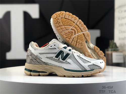 New Balance Shoes-W-400