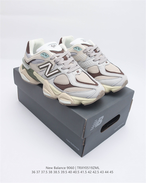 New Balance Shoes-W-0472
