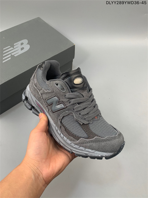 New Balance Shoes-W-0501