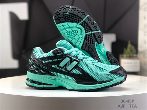 New Balance Shoes-W-0663