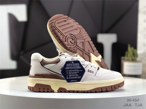 New Balance Shoes-W-0822