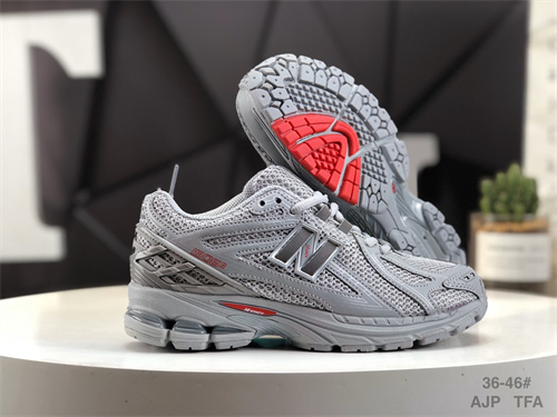 New Balance Shoes-W-0842