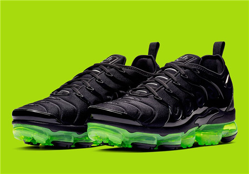 Nike Air VaporMax PLUS-M-042