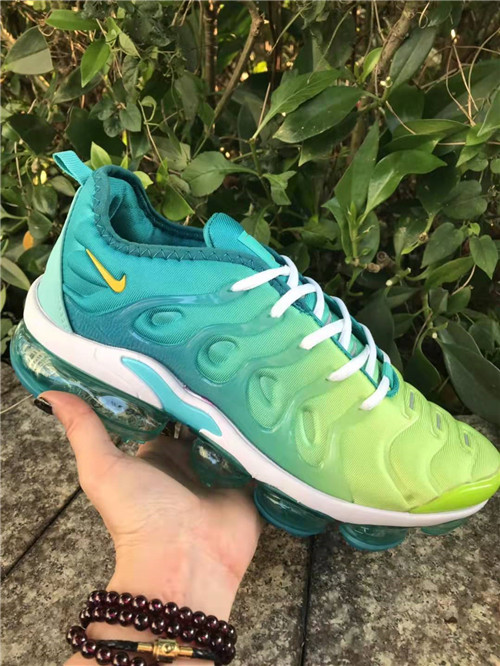 Nike Air VaporMax PLUS-W-042