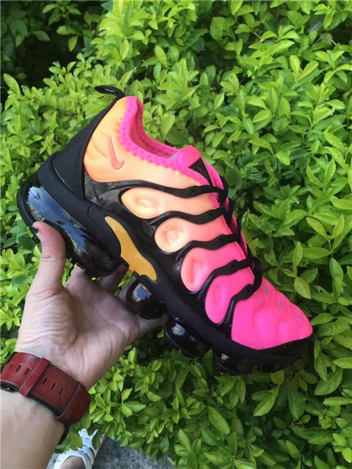 Nike Air VaporMax PLUS-W-043
