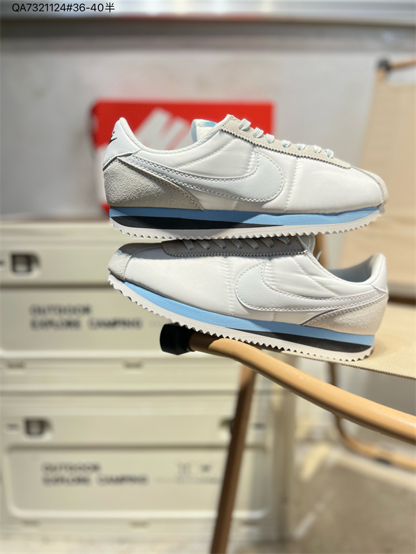 Nike Classic Cortez-W-0035