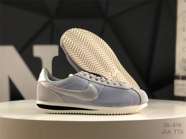 Nike Classic Cortez-W-0068