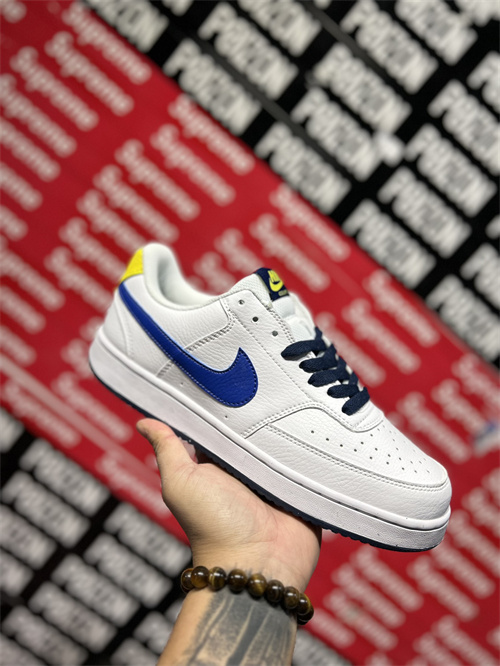 Nike Court Borough Low-0039