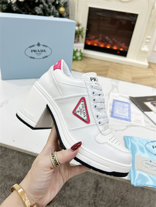 Prada(AAA)shoes-W-082