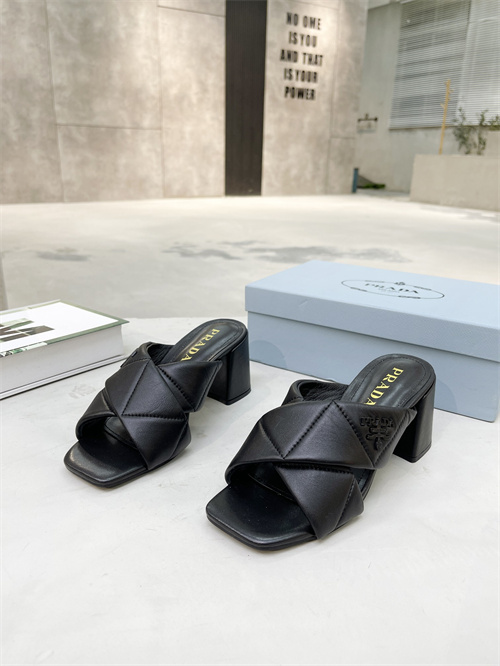 Prada Sandal-W-082