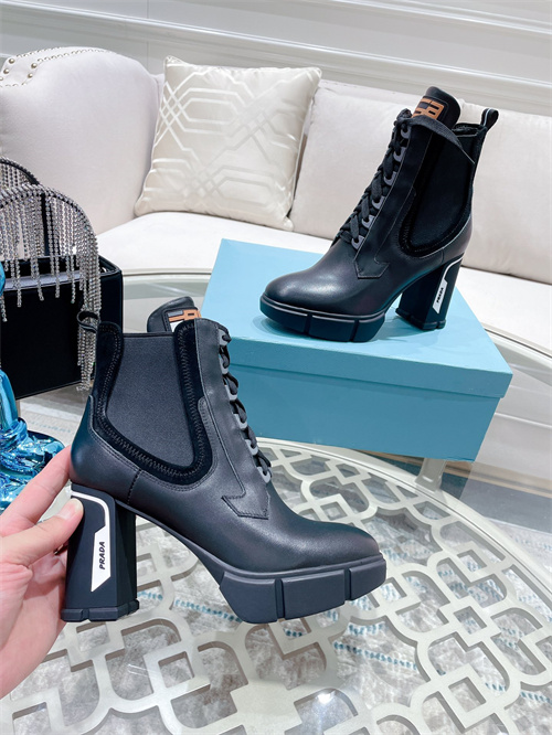 PRADA  Boots(AAA)-017